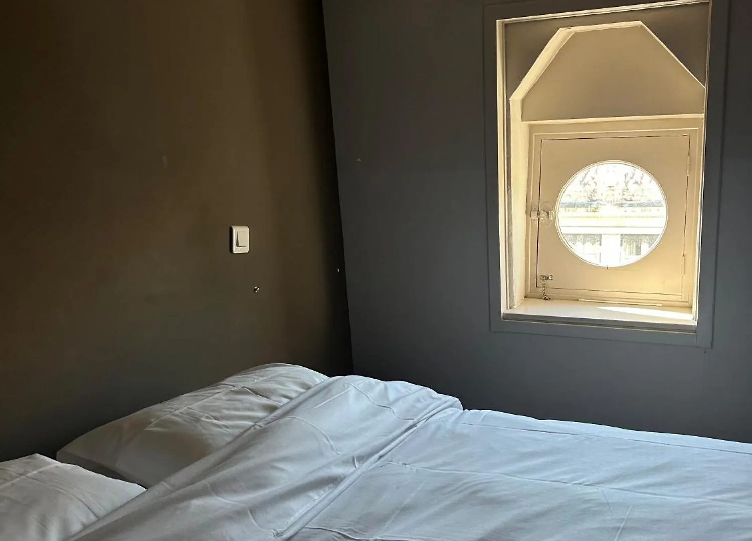 Hotel Auberge De Jeunesse Hi Awinion